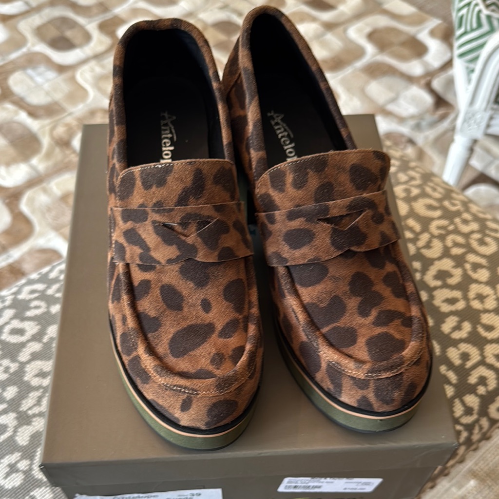 Antelope Ivy P34 Loafer - Coffee New In Box!